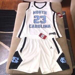 Women’s Jordan by Nike UNC Official Basketball Set